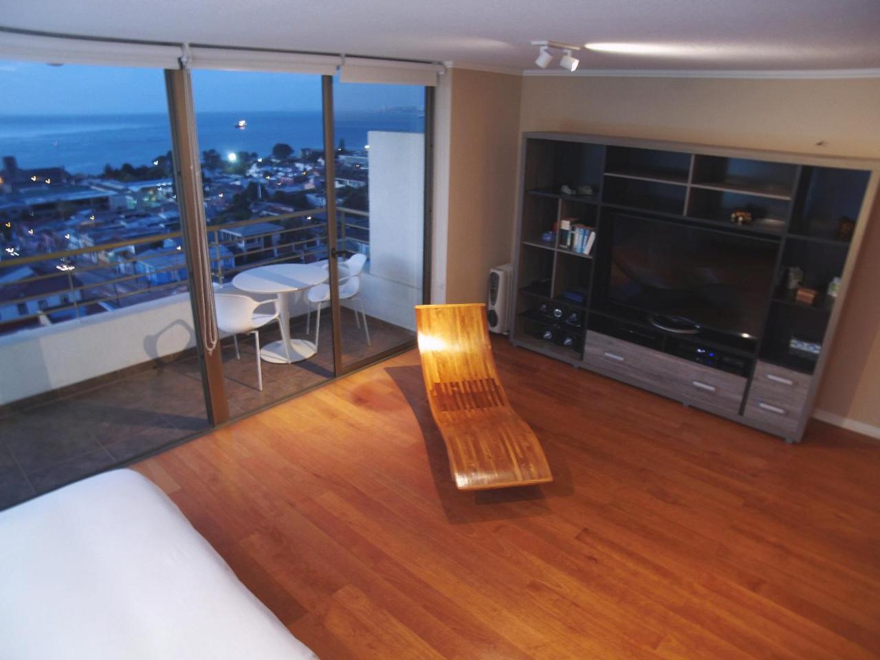 Alluring View At Departamento * Valparaiso